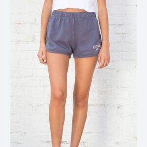 Brandy Melville New York Lisette sweatshorts